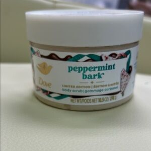 Dove Exfoliant Scrub for Bath & Body